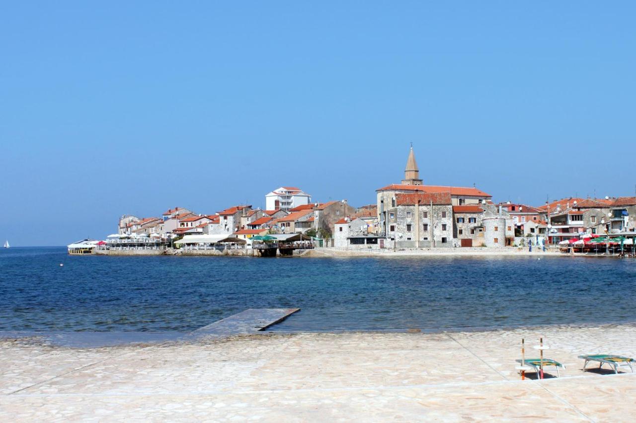 Apartments With A Parking Space Umag - 7666 المظهر الخارجي الصورة
