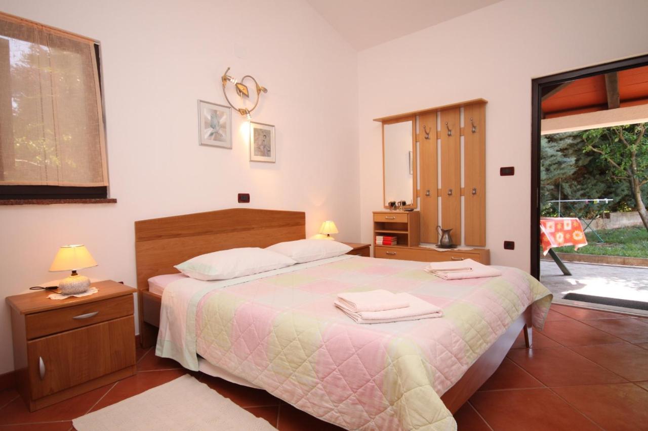 Apartments With A Parking Space Umag - 7666 المظهر الخارجي الصورة